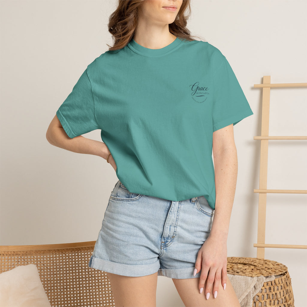 Great Friends Vintage Circle Graphic T-Shirt — "Great Friends: Tight Lines and Good Times"